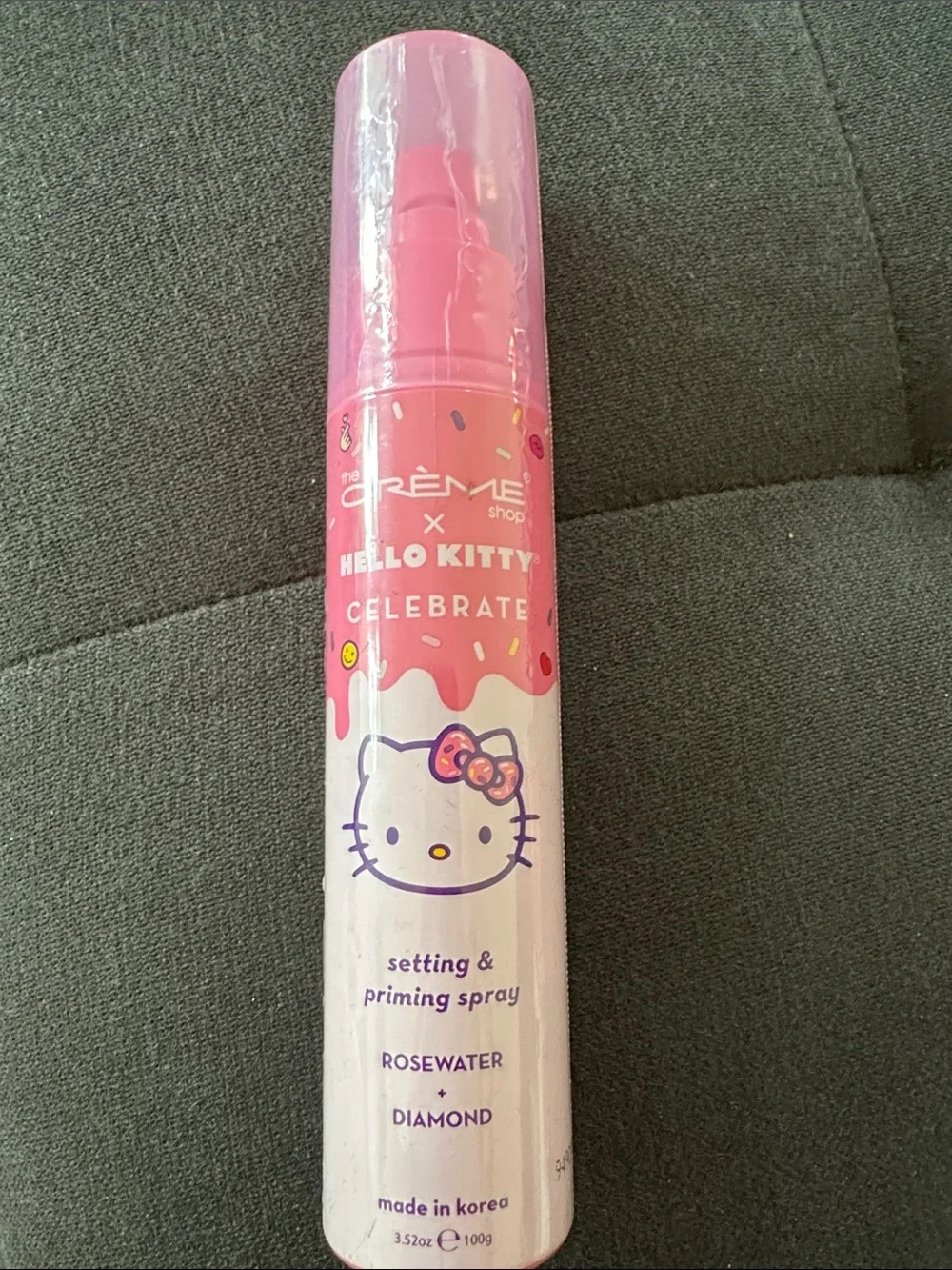 🆕 the CREME shop HELLO KITTY CELEBRATE setting & priming spray